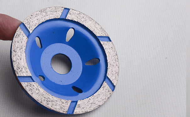 金剛石磨輪的特點以及如何進(jìn)行選擇的 金剛石磨輪的特點以及如何進(jìn)行選擇的