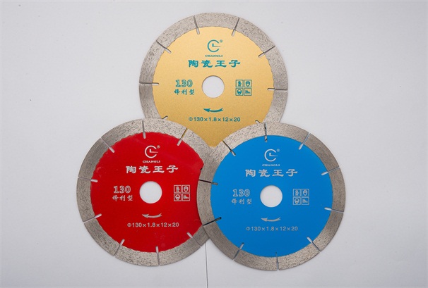 金剛石小鋸片的胎體結(jié)合劑性能需要滿足哪些要求呢？